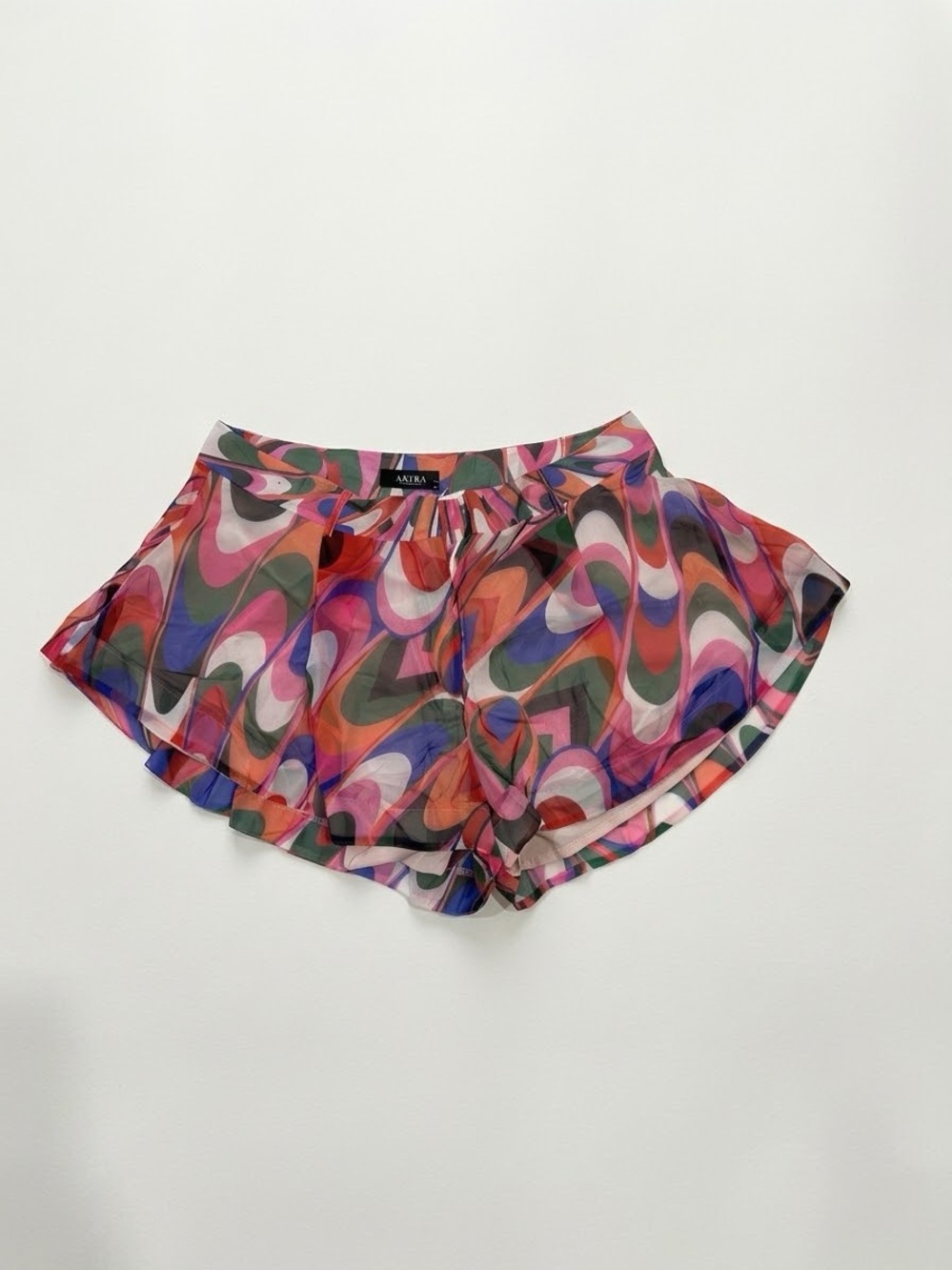 Akira Abstract Swirl Flowy Shorts – Size 1X (New / Display Model)